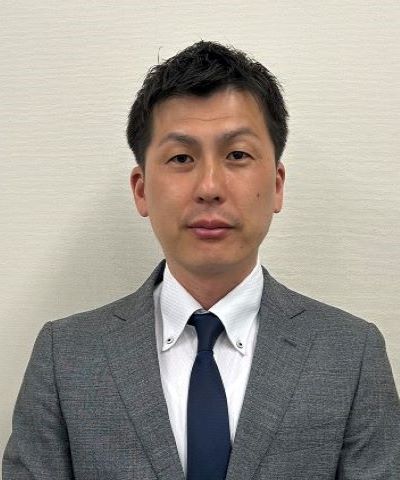 Tsukaguchi store manager Watanabe