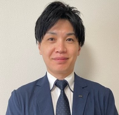 千葉店 店長 嶋田 雄輔