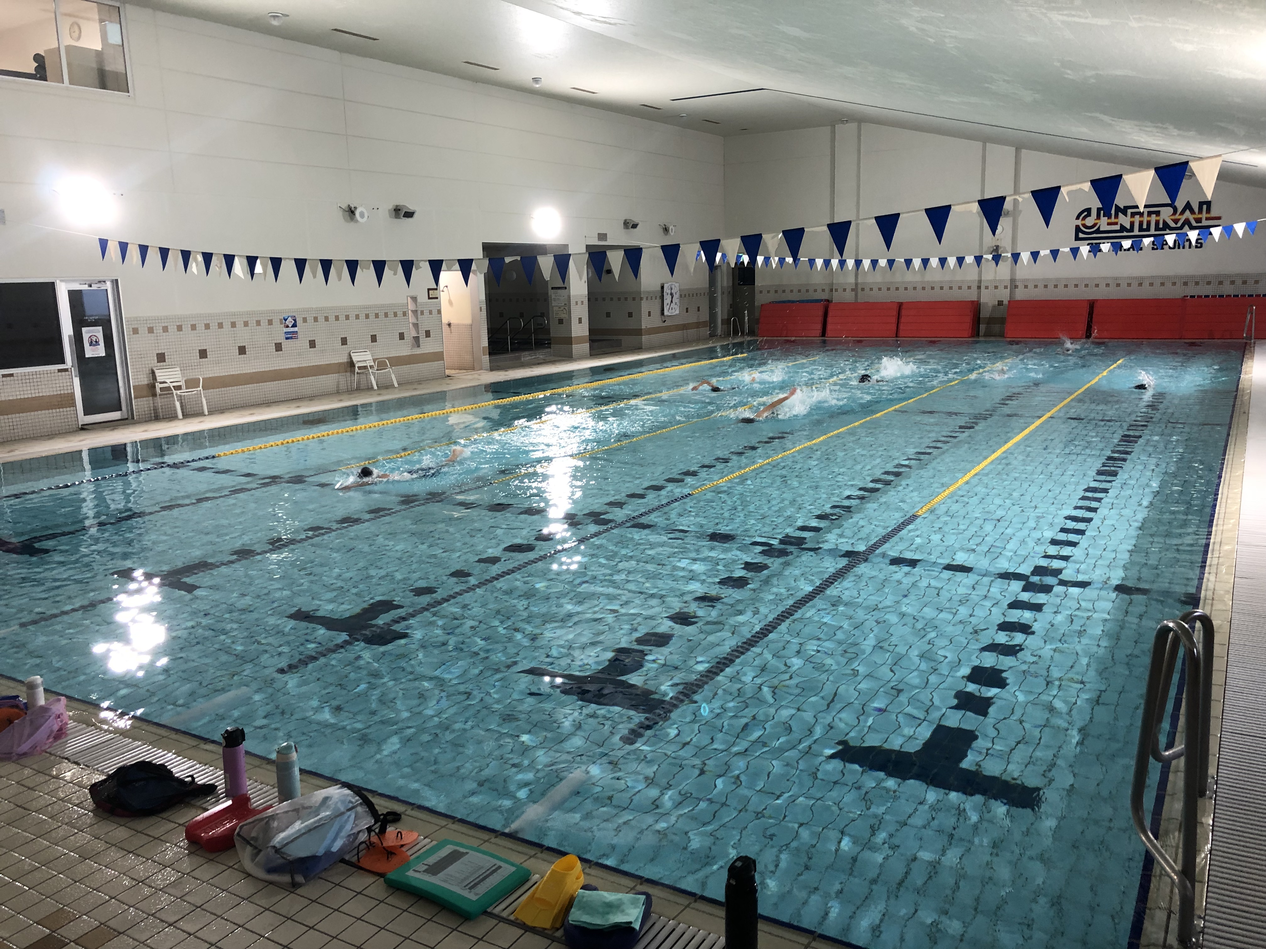 スタッフボイス