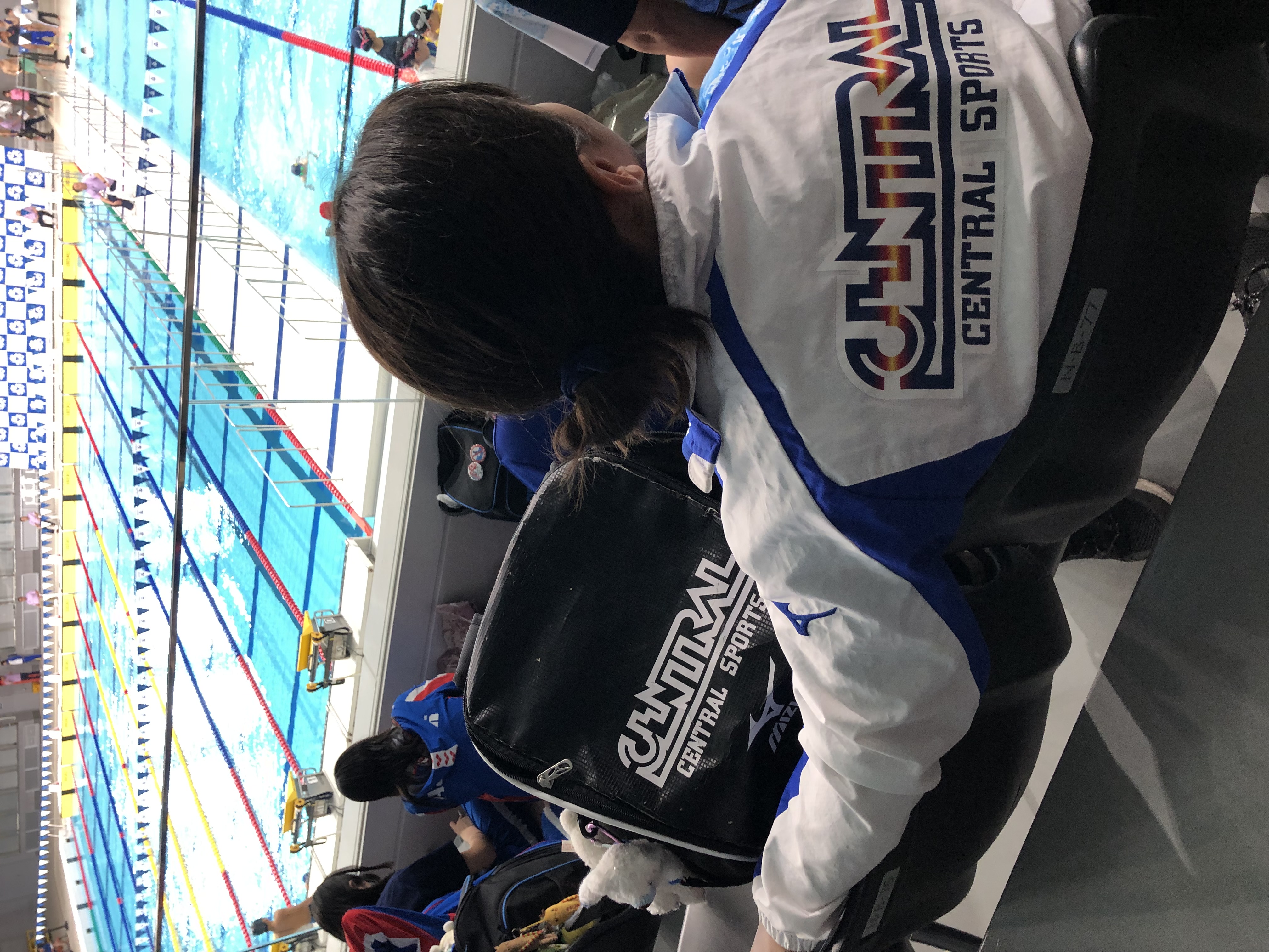 スタッフボイス画像