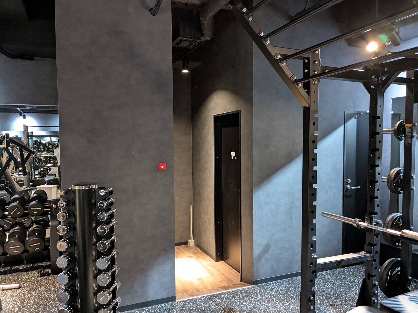 フィッティングルーム＆WC（イメージ）