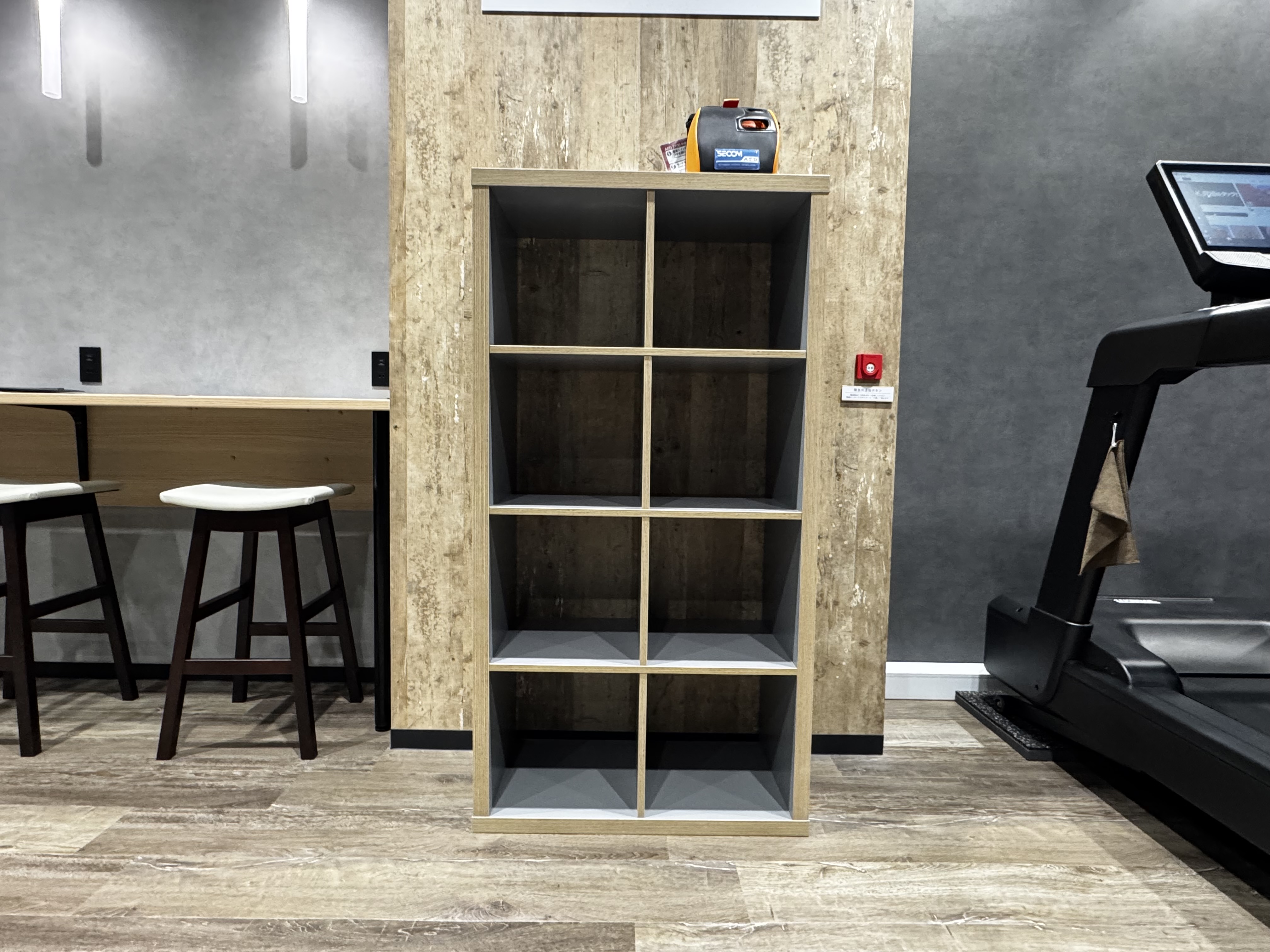 ラゲッジシェルフ