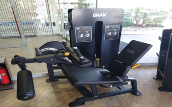 ★NEW★　24時間ジム　レッグエクステンション＆レッグカール　　　　　　　　　　　　　　　　　　　　　　　　　　　　　　　　　　　　　　　　　　　　　　　　　　　　　　太ももの前（大腿四頭筋）や太ももの裏（ハムストリングス）を鍛えることができます。たくましい脚やヒップアップに効果的です。　　　