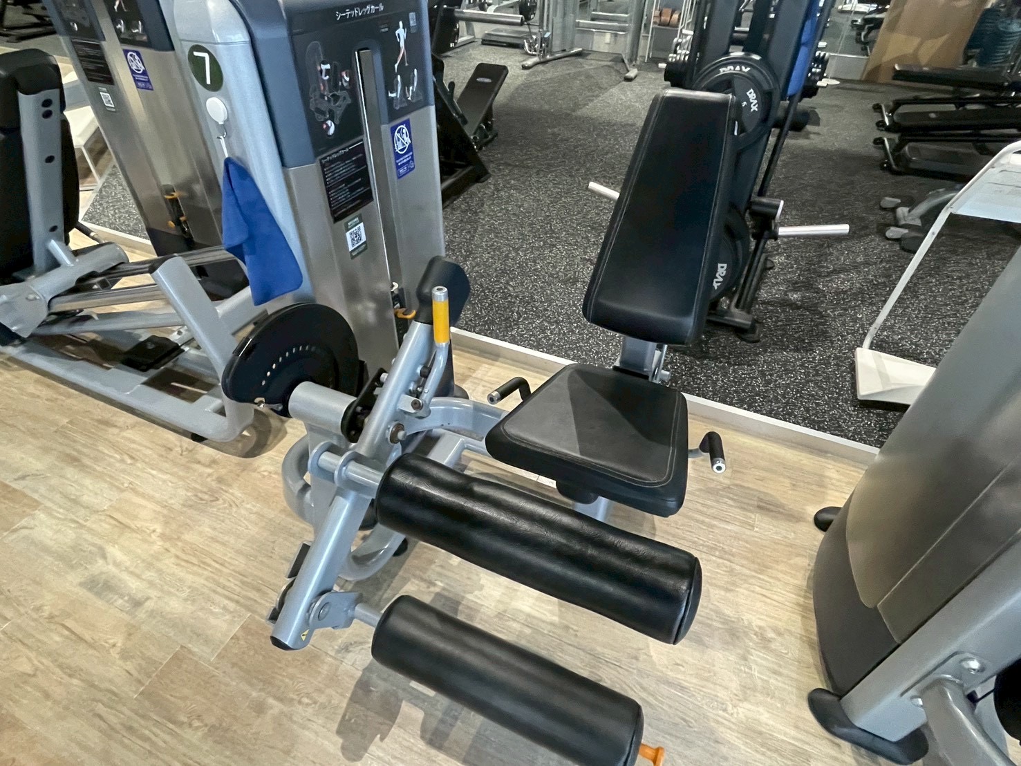 マシンジムエリア【マシン紹介】レッグカール