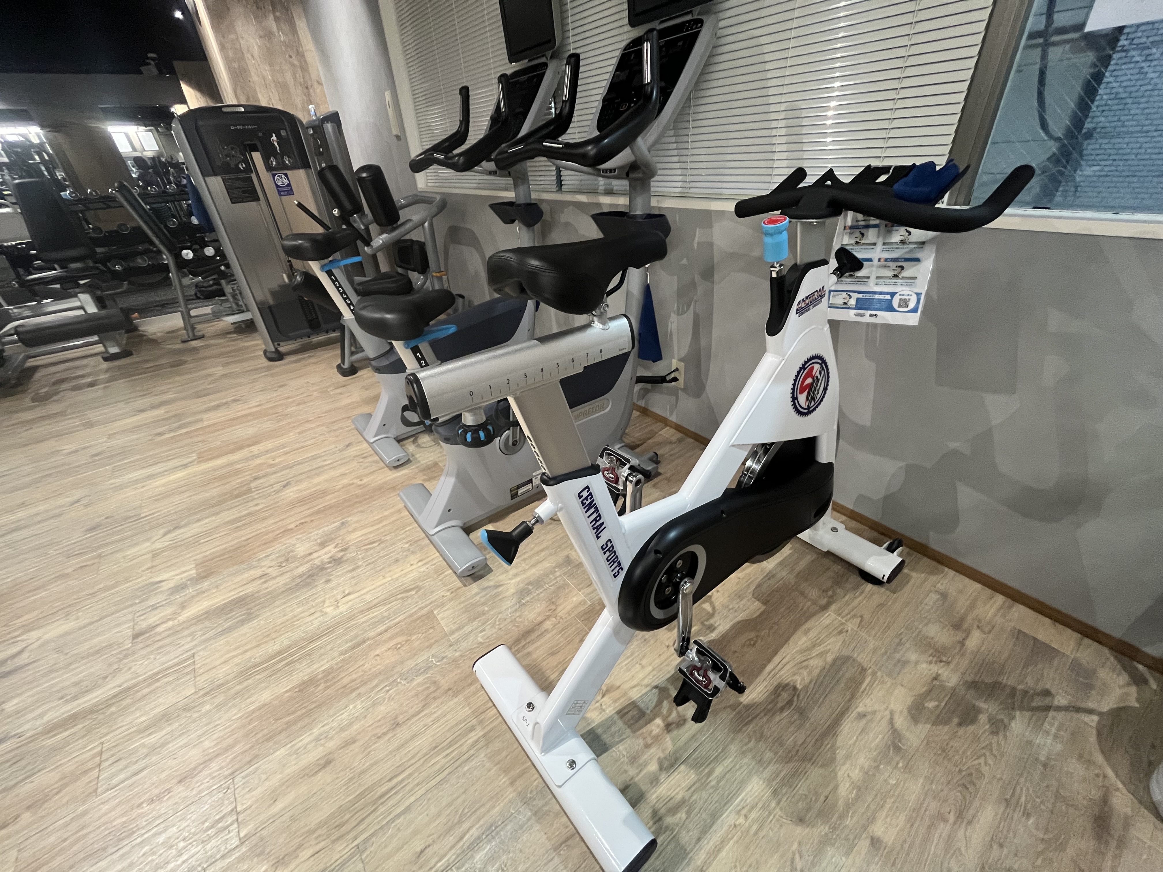 マシンジムエリア【マシン紹介】エアサイクルフィットネスバイク（1台）