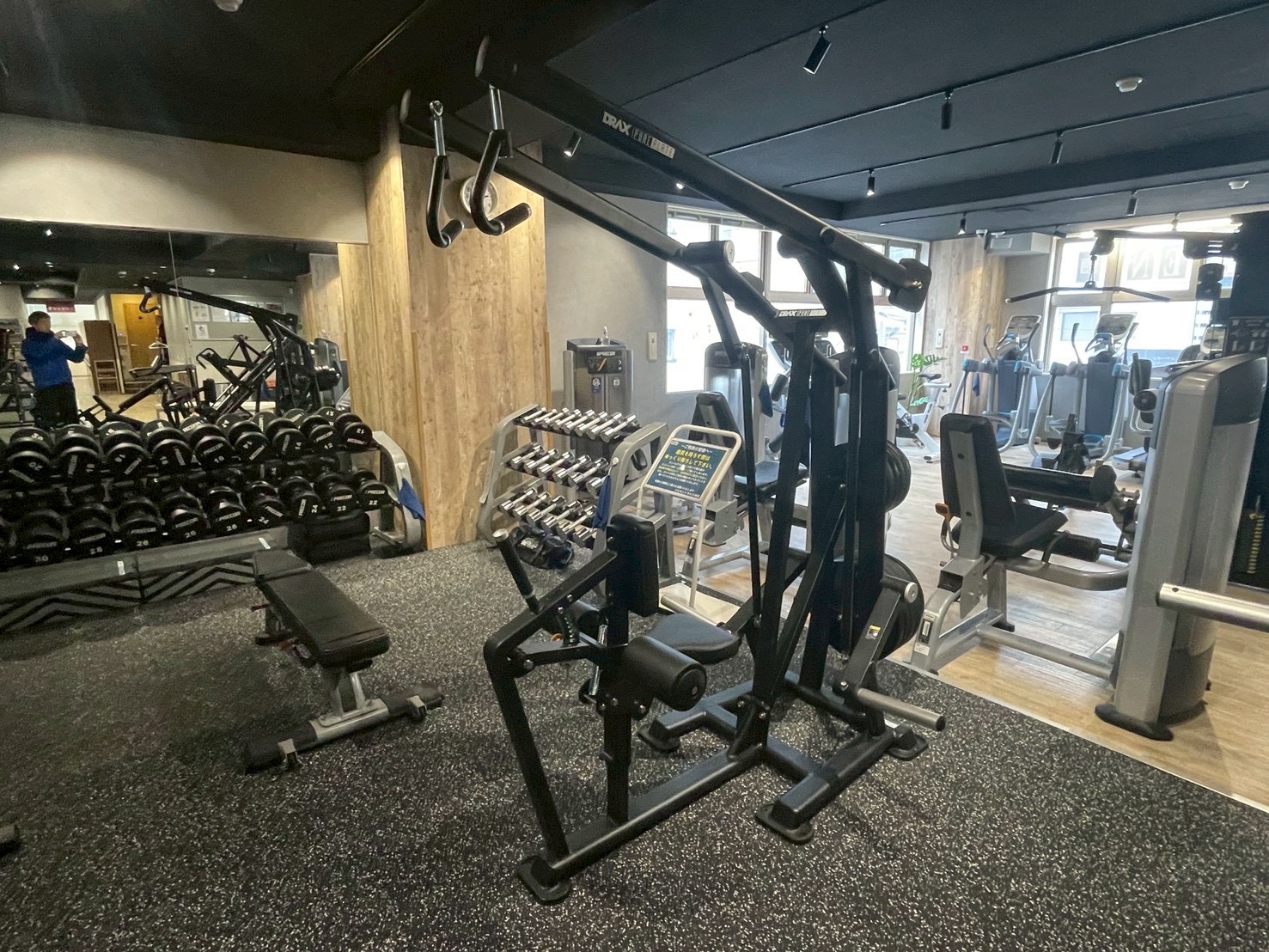 フリーウエイトエリア【マシン紹介】ハイロウ