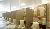 ◎Women's shower [2 types available: shower type and shower booth]