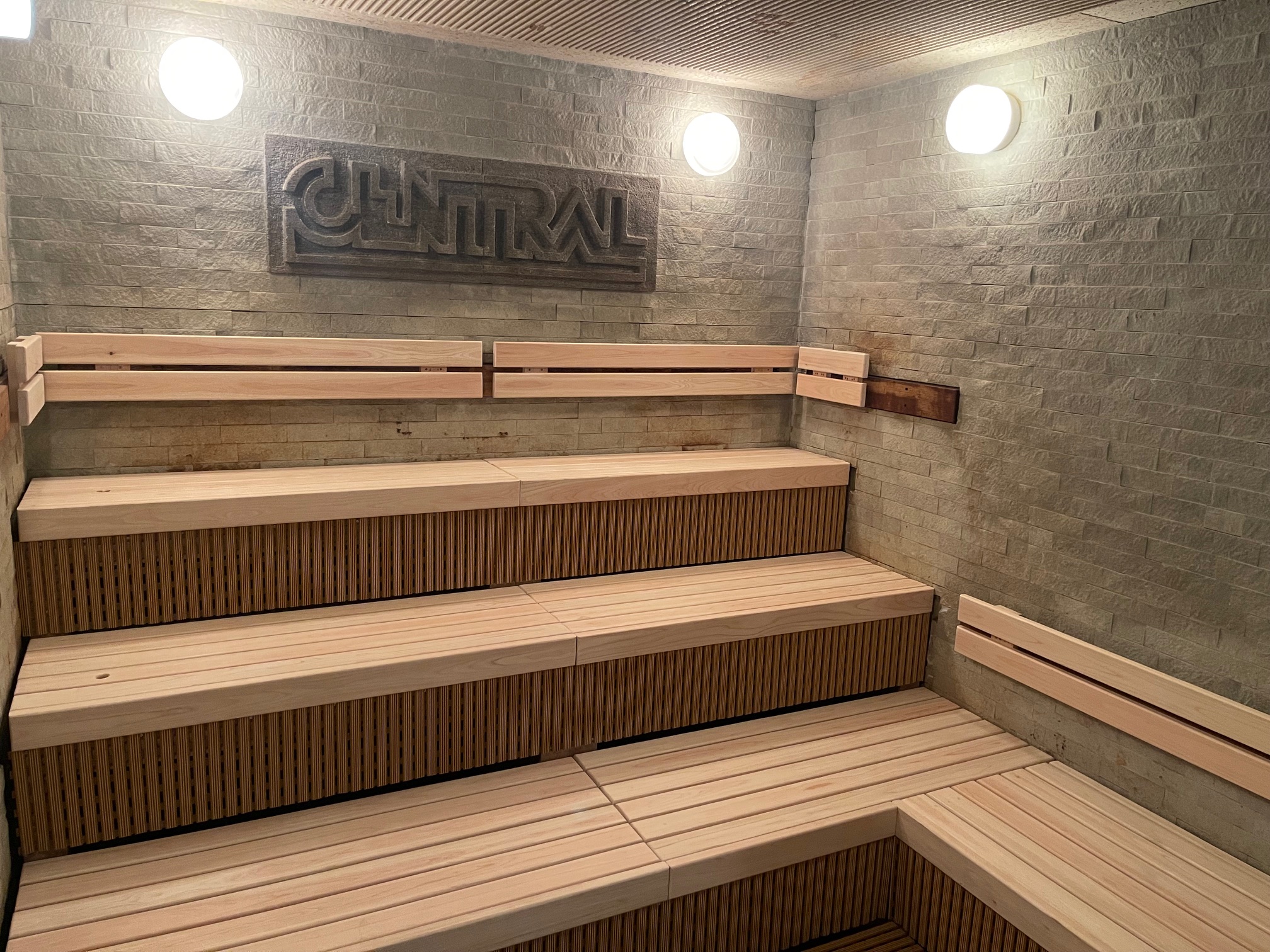 【サウナ(2F)】室温86~90℃ 汗をしっかりかいてリフレッシュ!2025年10月男性サウナリニューアル!