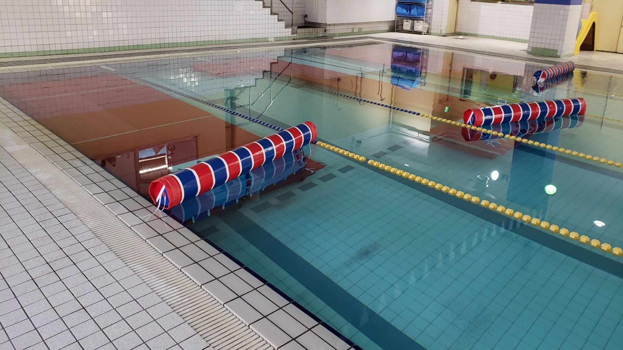 25M pool 5 courses