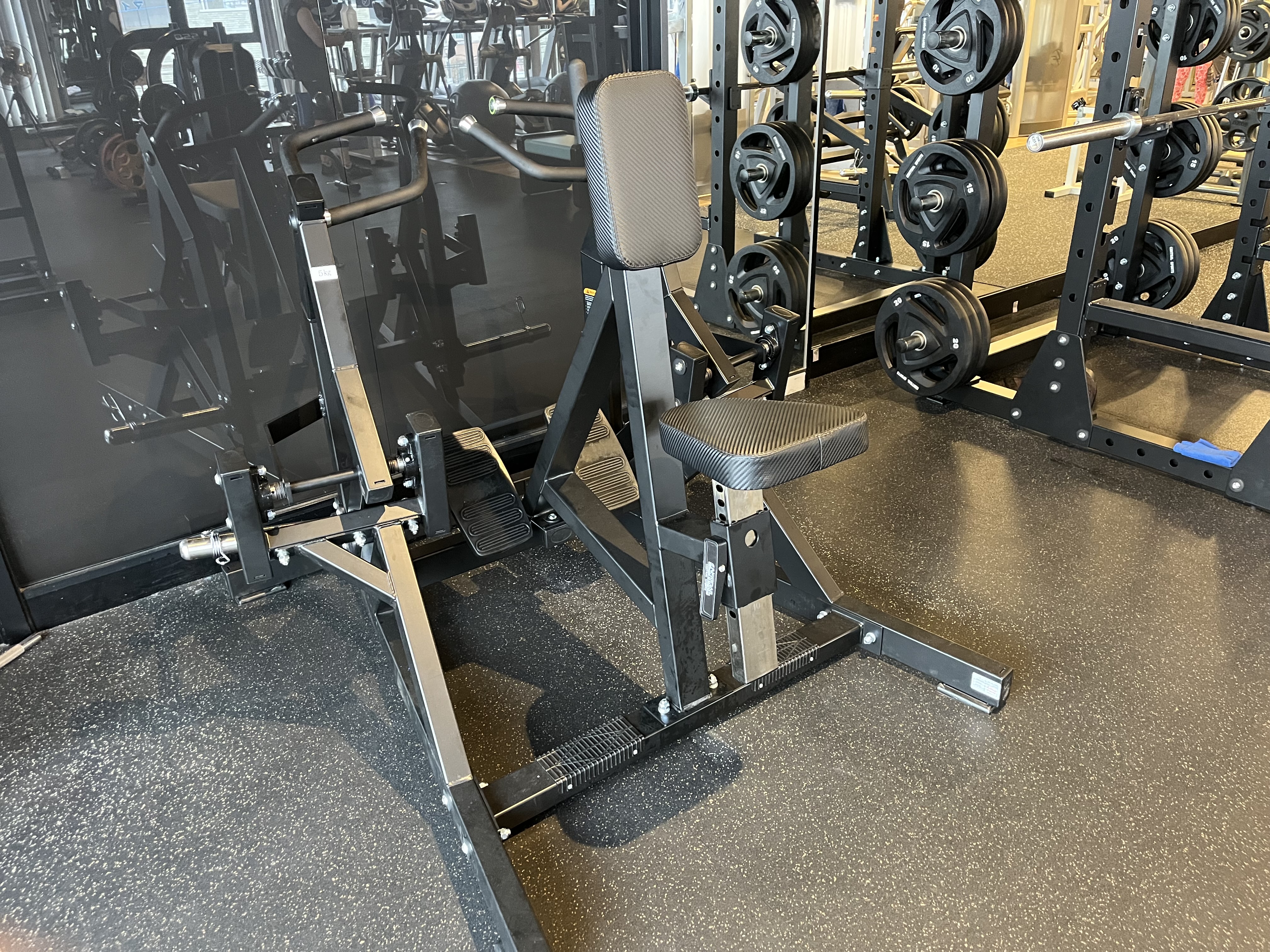 【NEWマシンアイソラテラルロウ】圧巻のジム！2026年3月全面リニューアル！