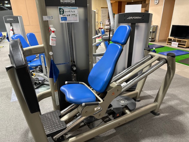 マシンジム➁〈レッグプレス〉