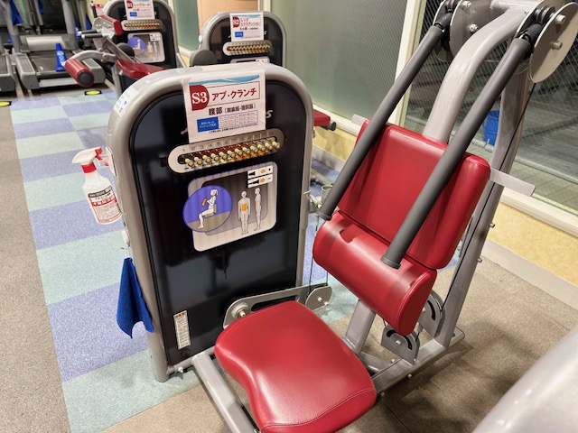 マシンジム⑫（アブ・クランチ）※初心者向け