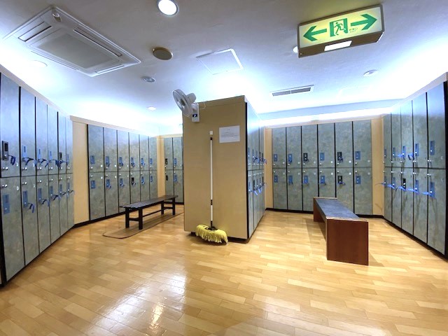 【2Fロッカー】お好きな場所をご利用ください。鍵は必ず身につけましょう。