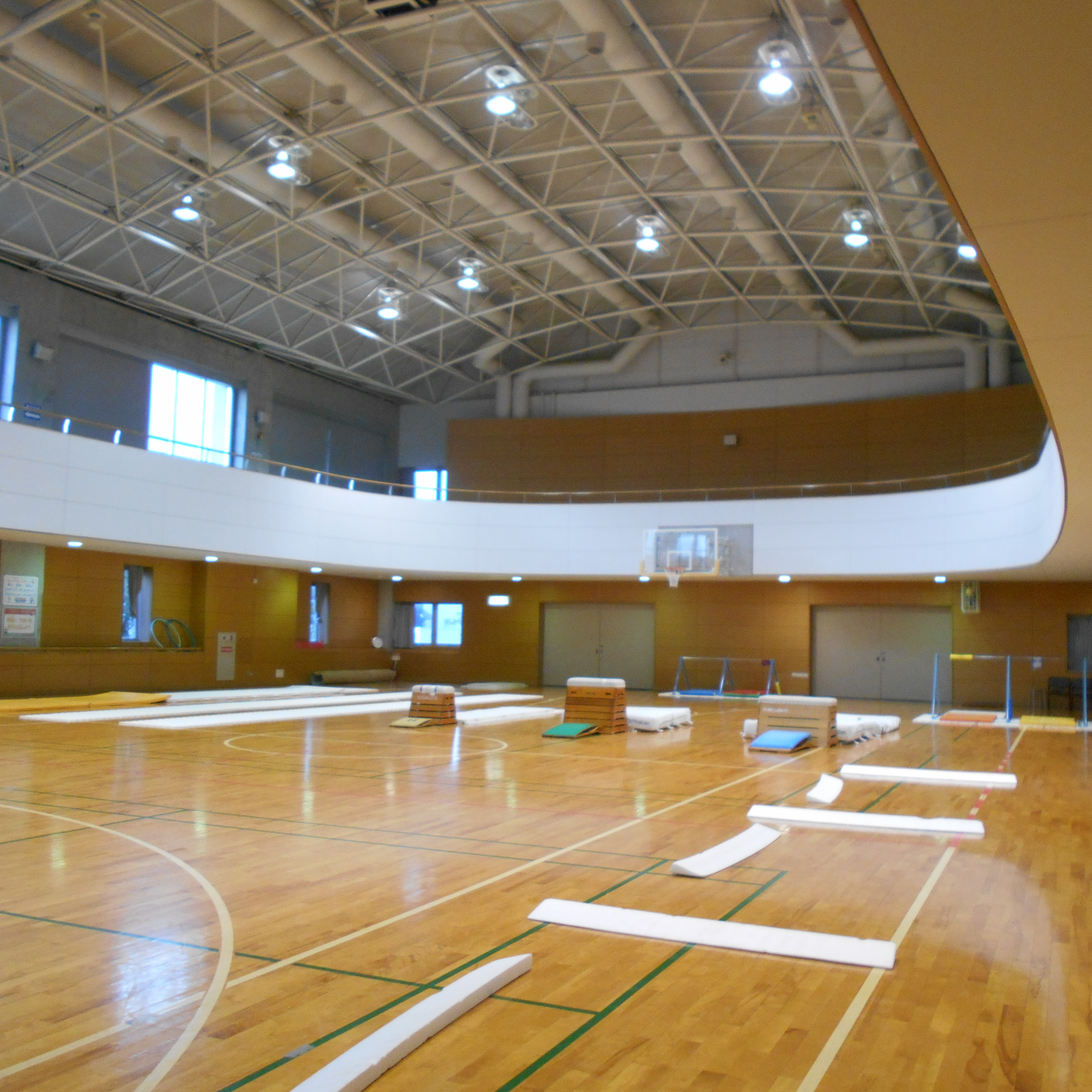 〈3F Arena〉
