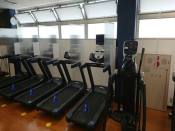 [Ideal for diet] Aerobic machine (treadmill)