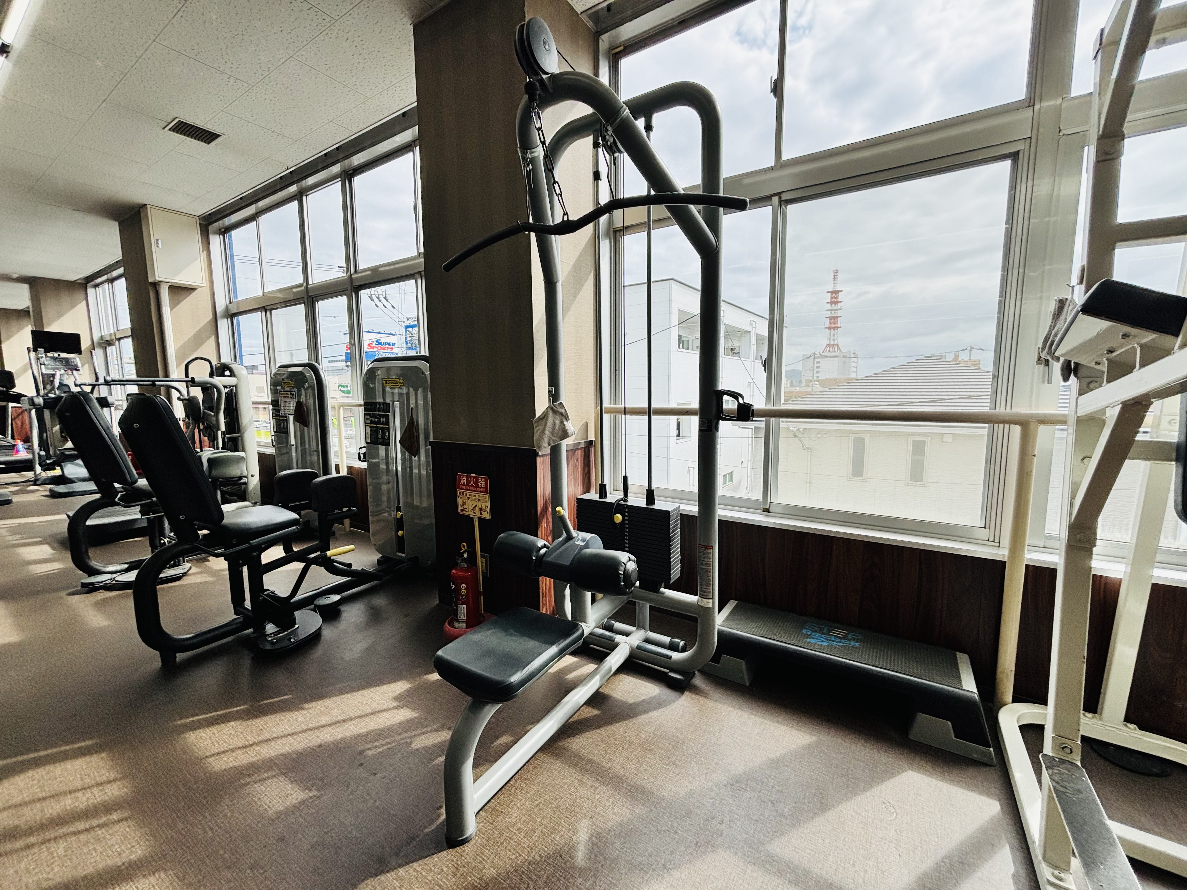 ウエイトマシン⑤【ラットプルダウン】