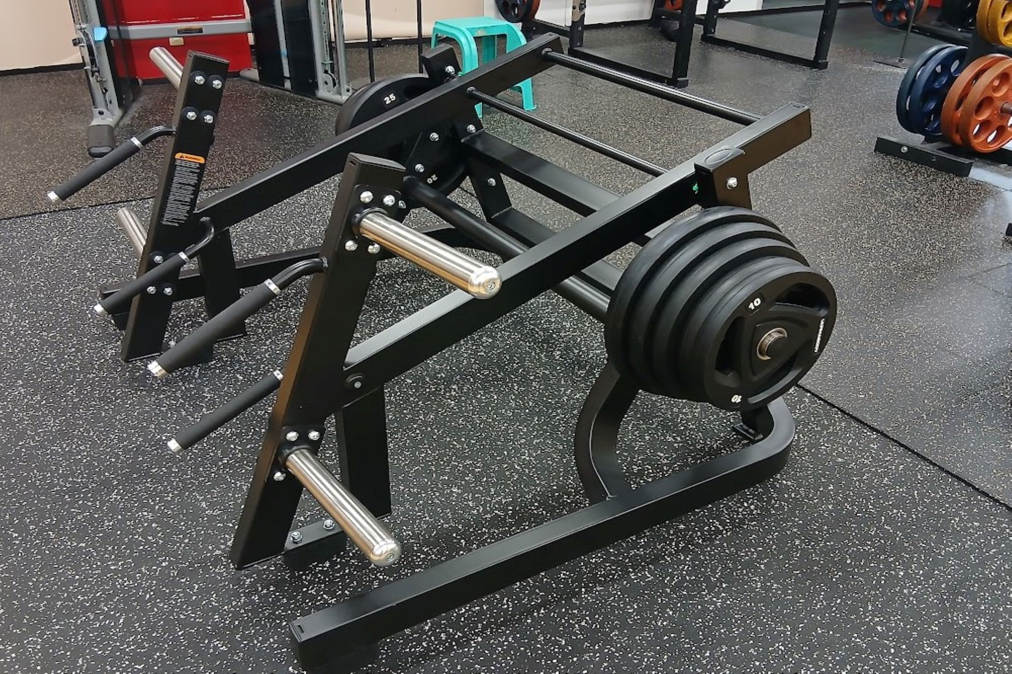 【NEWマシン】スワットランジ   2026年新登場！