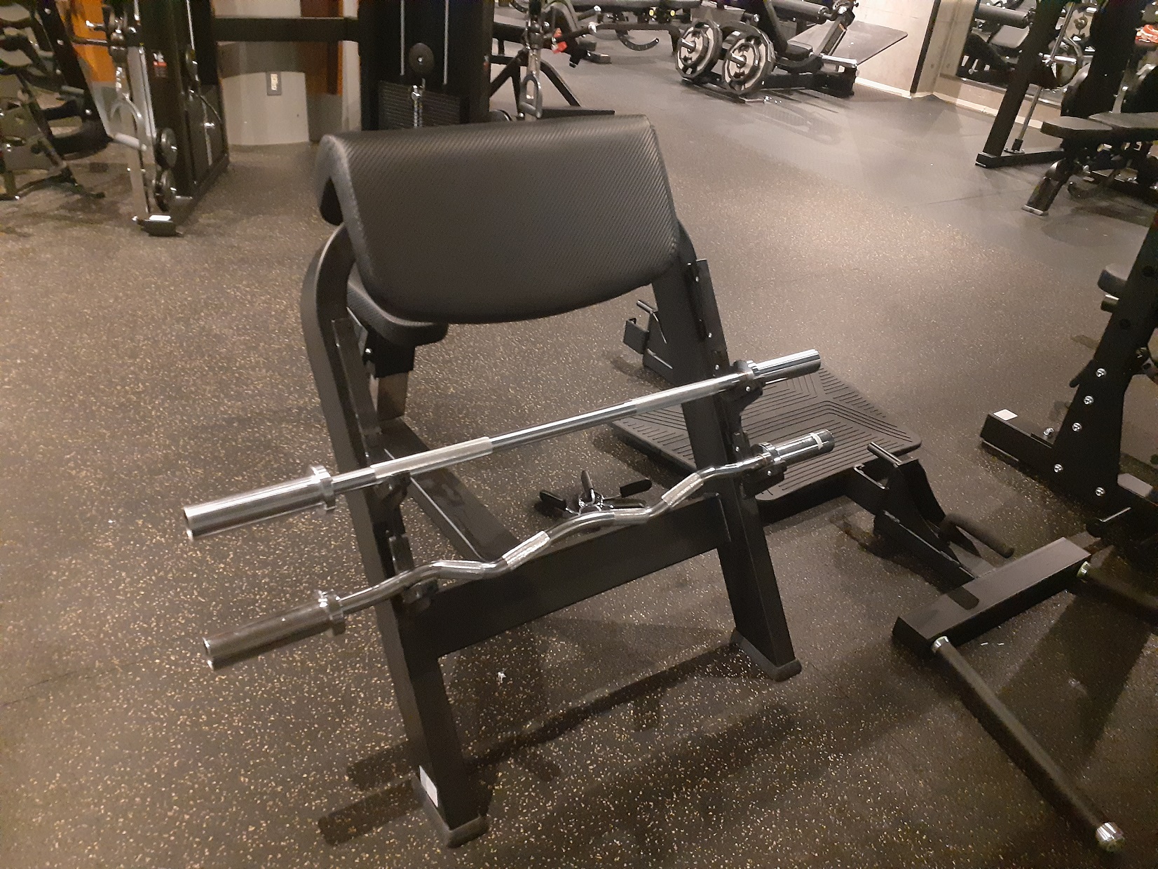 【圧巻のGYM】プリチャーカール