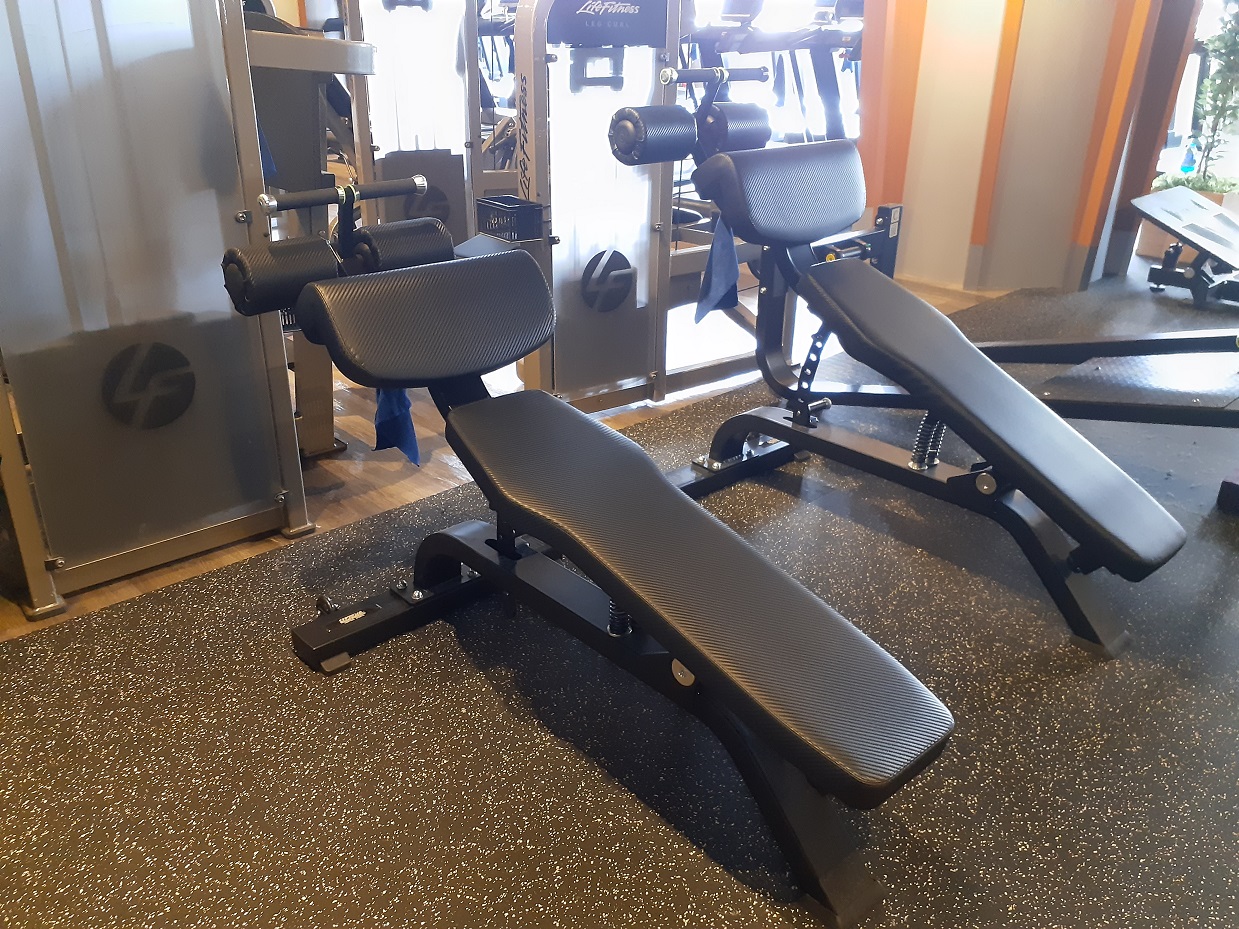 【圧巻のGYM】アブドミナルボード２台